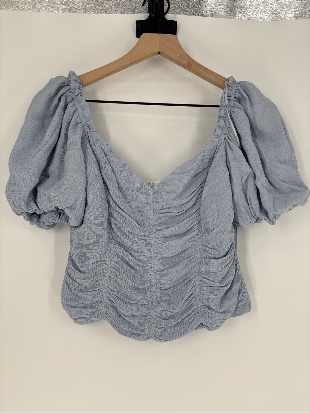 Astr blue lavender puff sleeve top medium